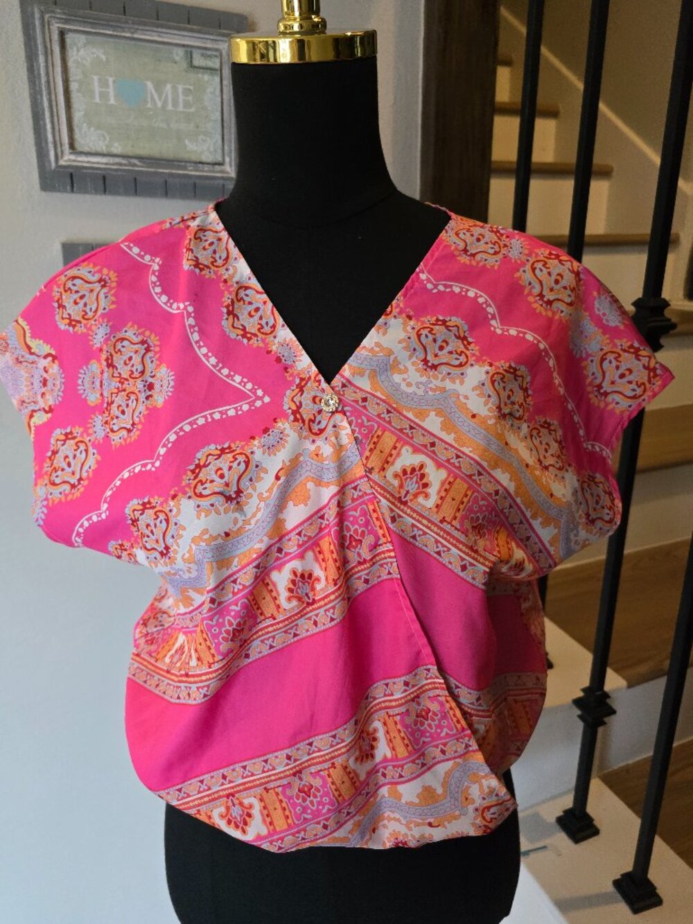 Paisley print pink blouse size M